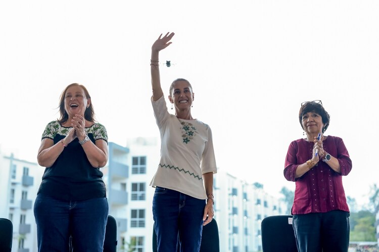 La Presidenta Claudia Sheinbaum Pardo durante su visita a Veracruz, el 3 de octubre de 2026.