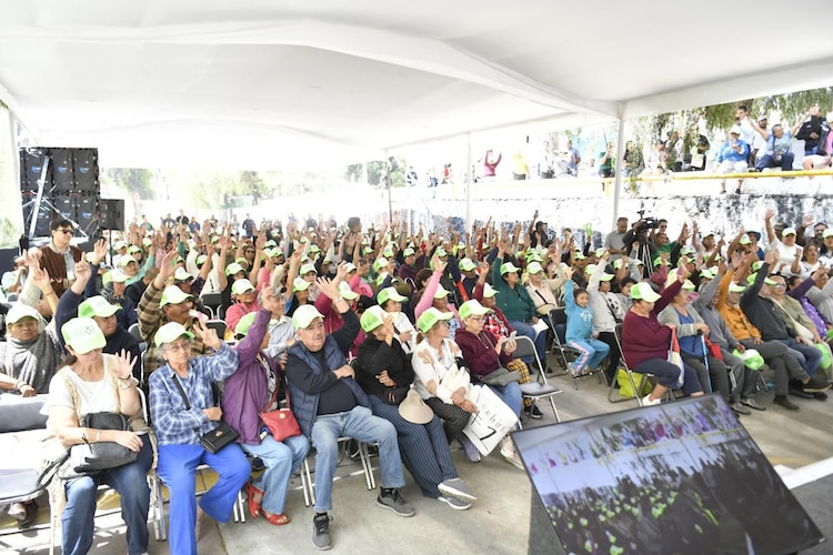Gallardo anuncia parque lineal y rescate de Los Arquitos
