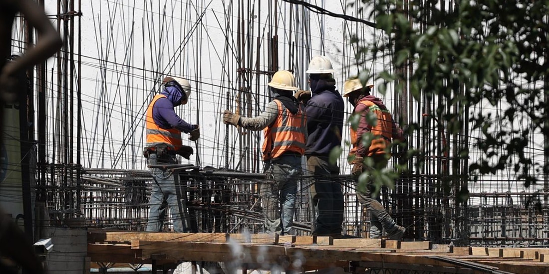 Anticipan alza económica en abril por obras de construcción