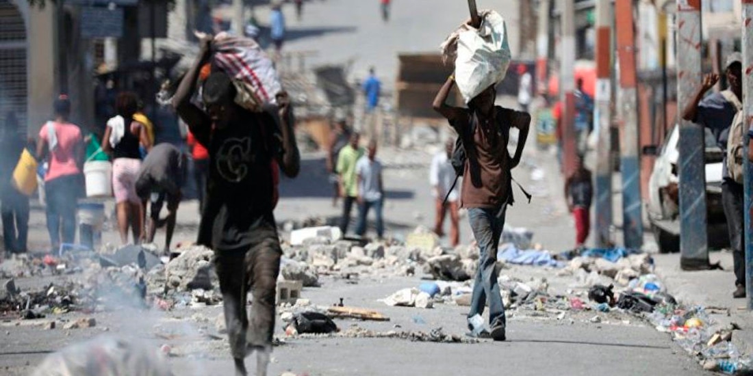 "Todos los gobiernos deben reanudar y acelerar de inmediato los esfuerzos para garantizar que todos sus ciudadanos puedan acceder a los servicios de salud sin temor a las consecuencias financieras", destacó el director general de la OMS