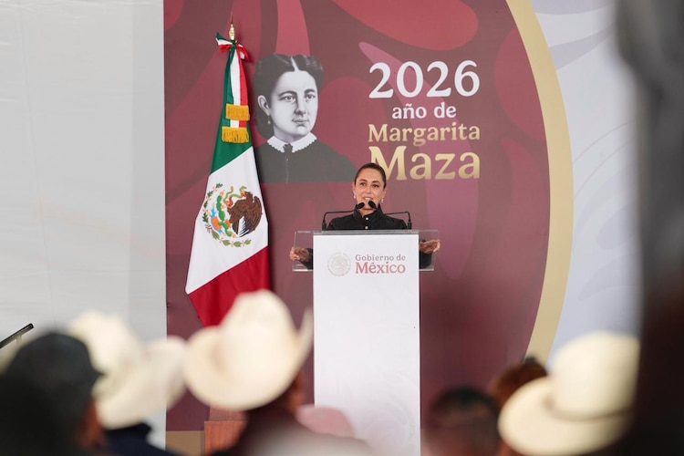 En San Pedro, la mandataria informó que dará continuidad al programa Agua Saludable