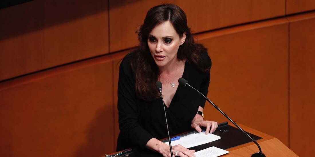 Lilly Téllez previamente había pertenecido a la bancada de Morena.