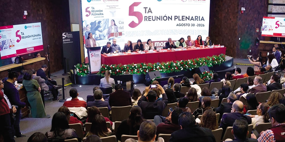 DIPUTADOS de Morena celebran la 5.a reunión plenaria,
ayer, al programar los temas de la LXVI Legislatura.