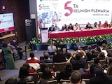 DIPUTADOS de Morena celebran la 5.a reunión plenaria,
ayer, al programar los temas de la LXVI Legislatura.