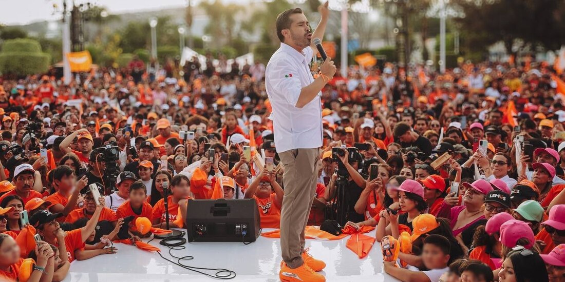 Jorge Álvarez Máynez, candidato presidencial, recalcó que el Gobierno no debe usar la educación para adoctrinar.