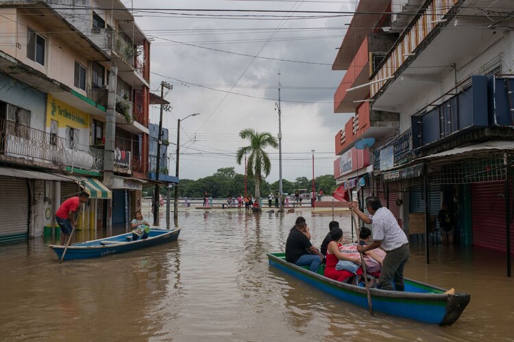 Lluvias pueden llevar a inundaciones.