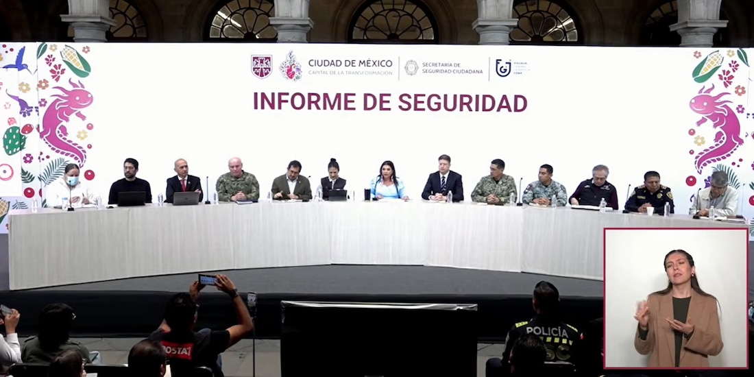 Autoridades, entre ellas la Jefa de Gobierno de CDMX, Clara Brugada, en conferencia de prensa.