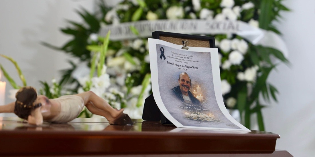 Dan último adiós al periodista Israel Enrique Gallegos, víctima del accidente en el Tren Interoceánico.