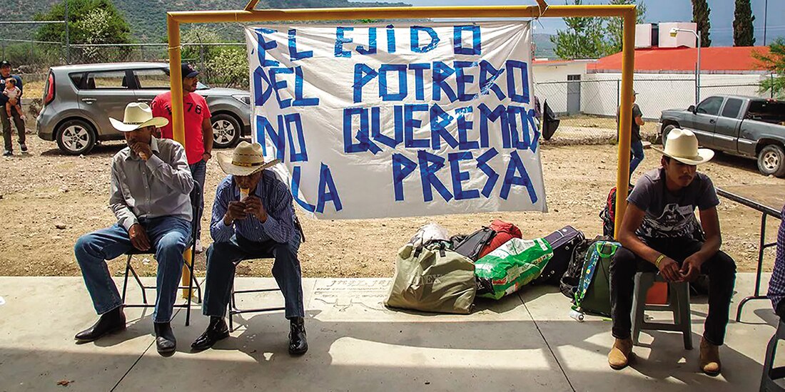 Habitantes de las comunidades que se oponen a la construcción de la presa Milpillas, en el municipio de Jiménez de Teúl, el pasado 17 de julio.