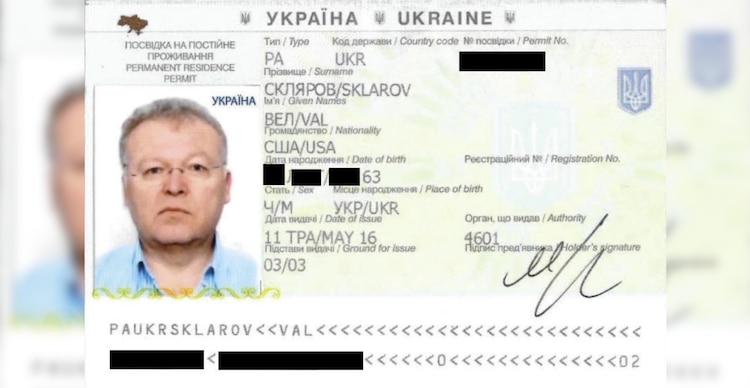 Pasaporte ucraniano de Vladimir Sklarov