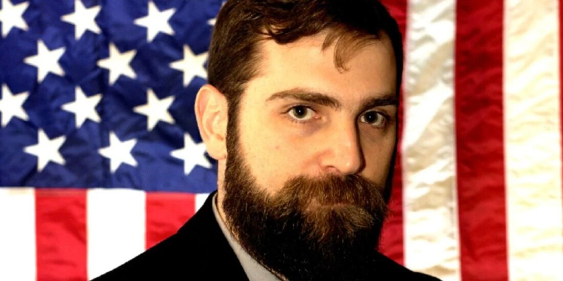 Un hombre se cambia de nombre para tener oportunidad de ser candidato independiente en Estados Unidos.