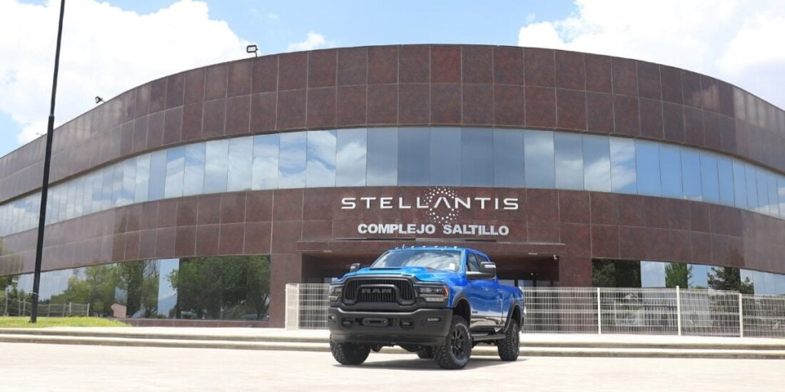 La empresa vehicular Stellantis .