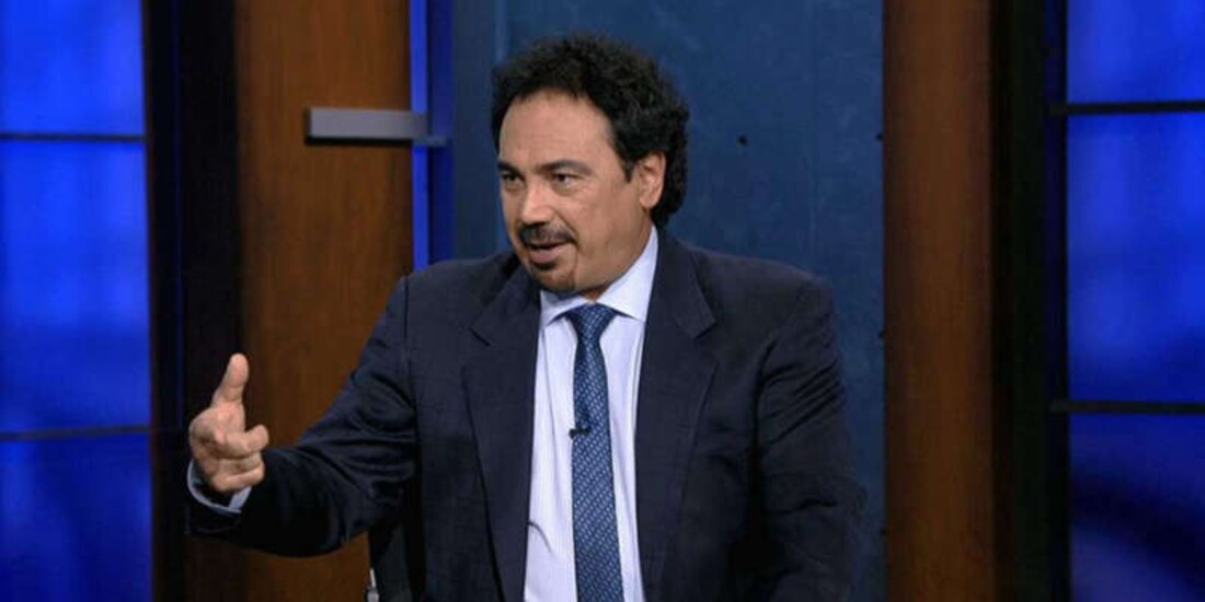 Hugo Sanchéz durante una de sus intervenciones en el programa "Futbol Picante" de ESPN.