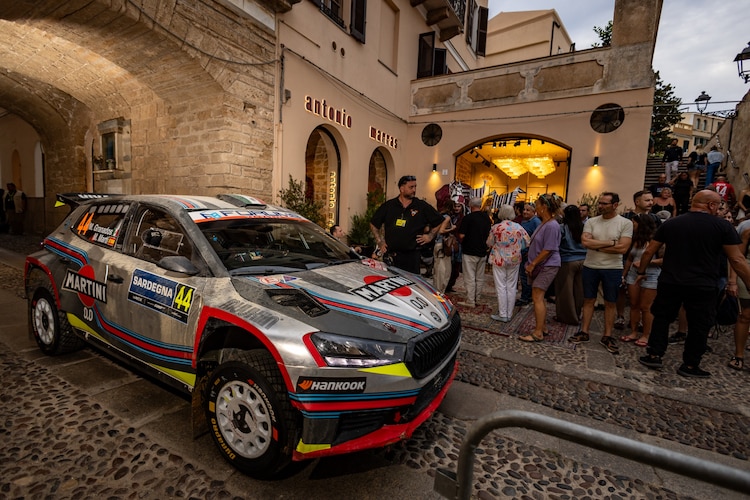 Miguel Granados y Marc Martí tomaron el liderato de la WRC Masters Cup.