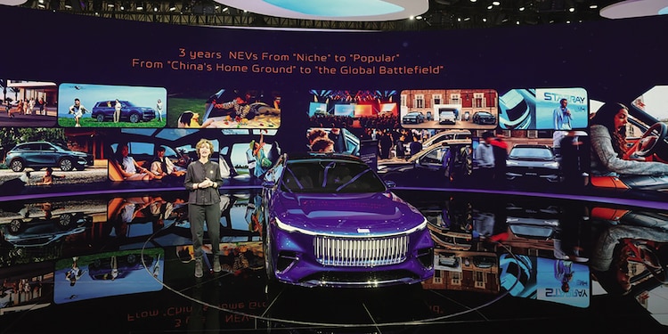 Aspectos │ Geely Auto presenta Galaxy Light y esquema todoterreno