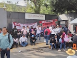 Manifestación de maestros de este miércoles en la SEP de la Avenida Universidad.