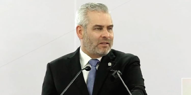 El gobernador de Michoacán Alfredo Ramírez Bedolla.