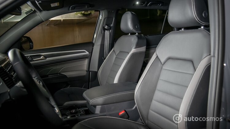 Los asientos del Volkswagen Cross Sport 2021.