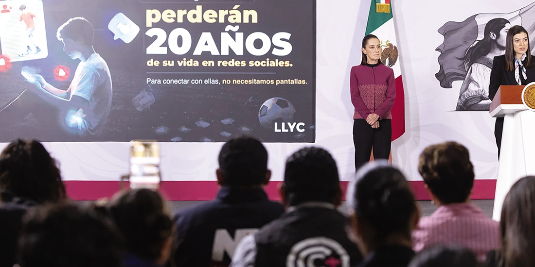 LA MANDATARIA, ayer, en Palacio Nacional