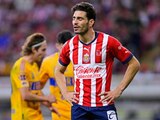 Antonio 'Pollo' Briseño se lamenta después del penalti cometido en la final de vuelta entre Chivas y Tigres, el pasado 28 de mayo.