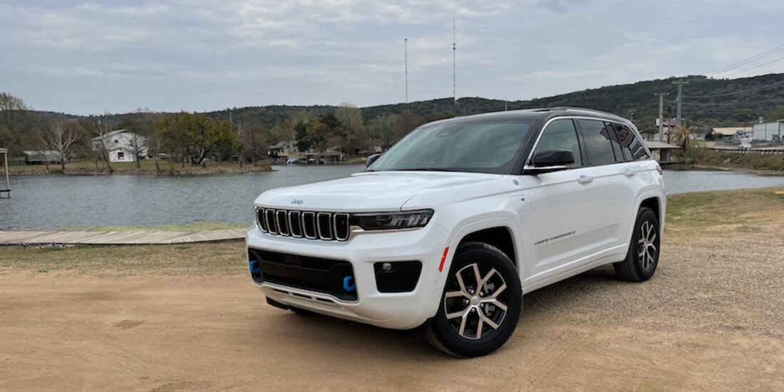 Le toma recargarse al 100% alrededor de 13 horas.