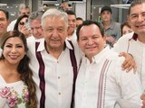 Joaquín Díaz Mena acompaña a AMLO en su última gira por Yucatán.