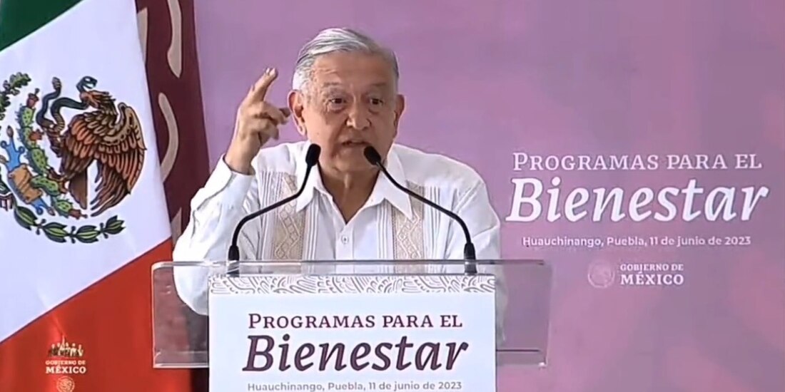 AMLO reconoce que su gobierno no ha logrado cobertura de internet en el país, pero asegura que no es por falta de presupuesto, sino por problemas de infraestructura.