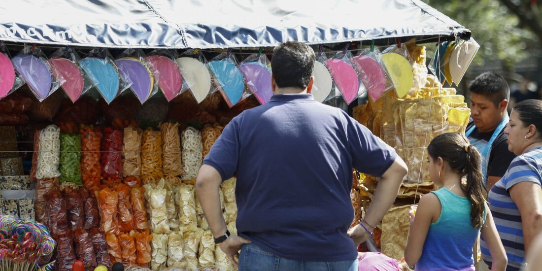 Venta de alimentos altos en grasas saturadas