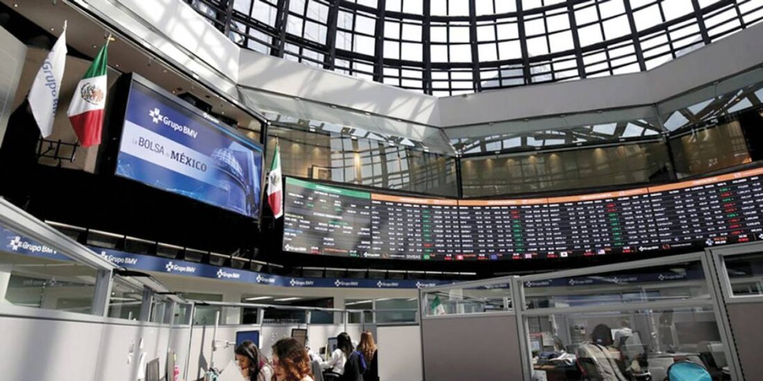 Los títulos de la minorista Walmart ganaban con 1.76 por ciento