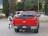OPERATIVO con el que se reforzó la seguridad en Uruapan, Michoacán, el 24 de abril, con apoyo de fuerzas federales.