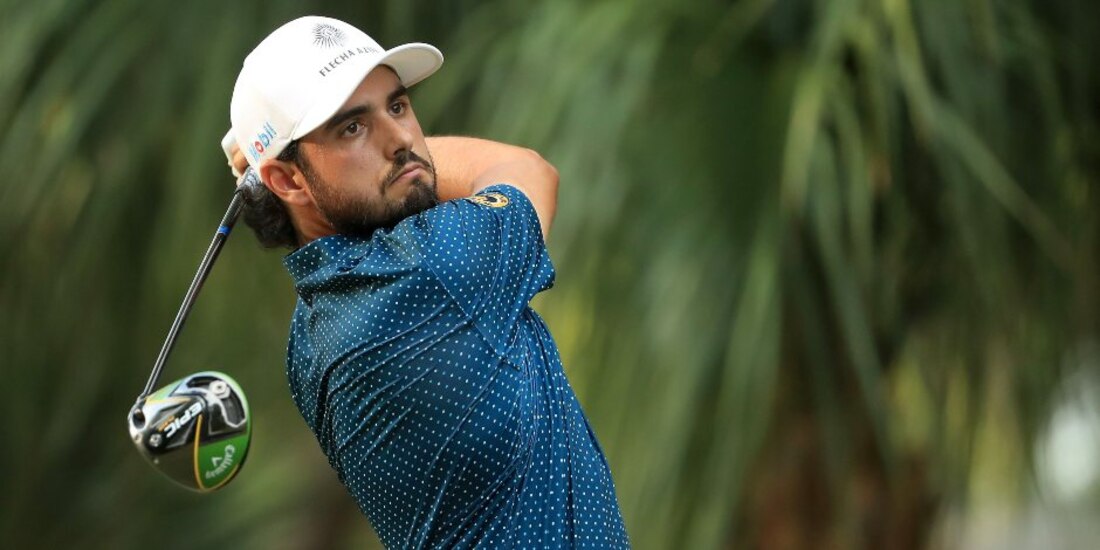 El mexicano en un golpe durante la competencia.