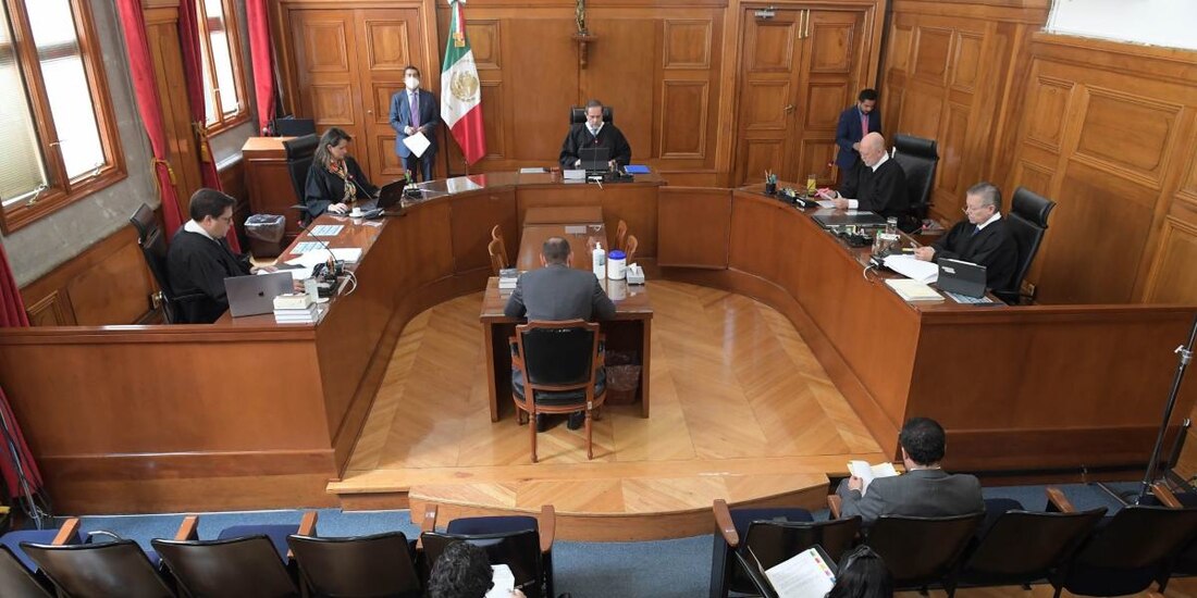 SCJN rechaza integrar el poliamor como una relación legalmente reconocida