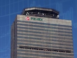 Fitch Ratings baja calificación a Pemex de BB a BB-