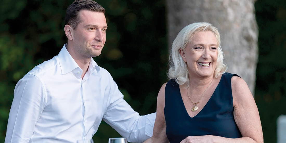 Jordan Bardella, de Reagrupamiento Nacional, y Marine Le Pen, en julio.