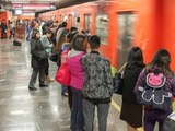 Un hombre murió tras presuntamente aventarse a las vías de la Línea B del Metro.