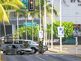 Ejército resguarda calles de Puerto Vallarta, tras ola de violencia el 22 de febrero.