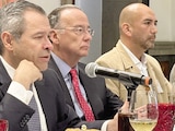 Manuel Romo, y Alberto Gómez Alcalá, director general y director ejecutivo de Estudis Económicos de Banamex.