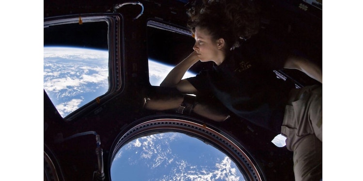 La astronauta Tracy Caldwell Dyson