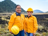 Josefina Nieto y Francisca Hernández, combatientes de Probosque, son ejemplo de fuerza y cuidado ambiental.