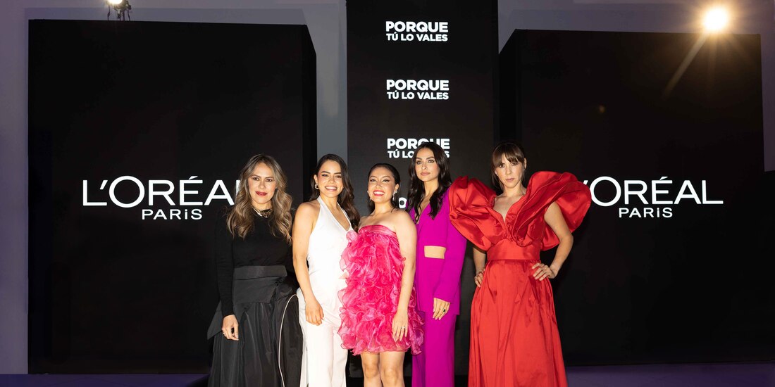 Raquel Orozco, Samadhi Zendejas,Katya Echazarreta, Renata Notni y Samantha Báez en campaña de empoderamiento de L’Oréal