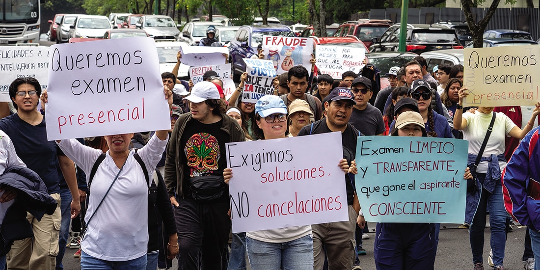 Jóvenes protestan el lunes para que se reponga el examen presencial en la UNAM.