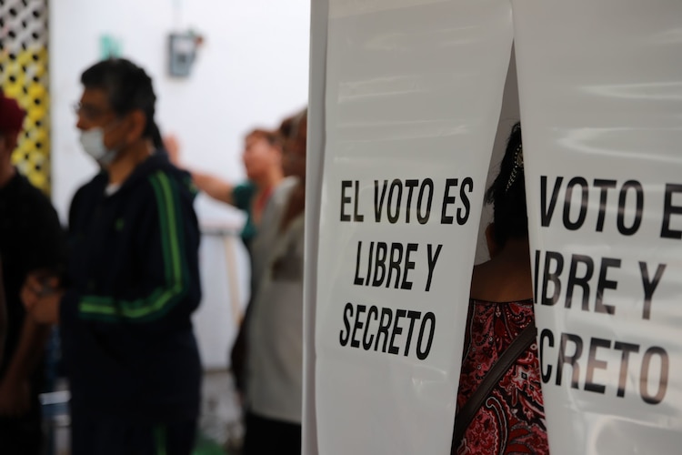 INE organiza elección de jueces, magistrados y ministros.