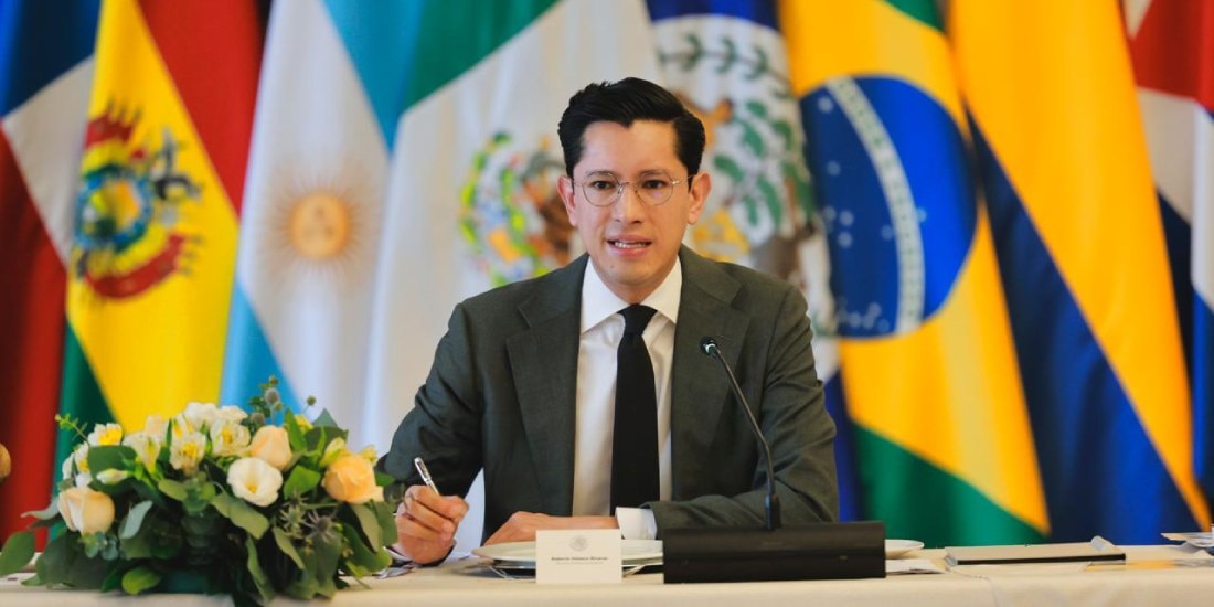 Velasco llama a reforzar integración regional en reunión con embajadores de América Latina y el Caribe.