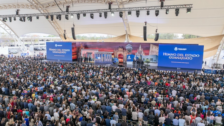 La Tarjeta Rosa se consolida como un pilar de apoyo económico y servicios de salud para 679 mil beneficiarias.