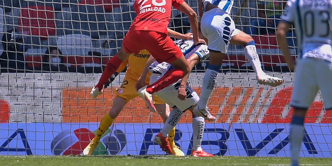 Pachuca derrotó 3-0 al Toluca en la Jornada 10 del Clausura 2022.
