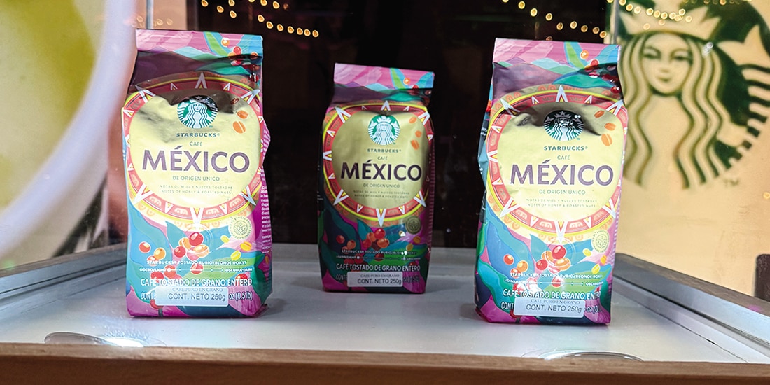 Starbucks le "devuelve la mano" a México con icónico lanzamiento