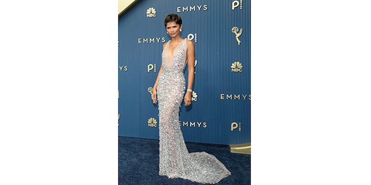 Zendaya, fiel a su estilo, deslumbró con este modelo de Prada.