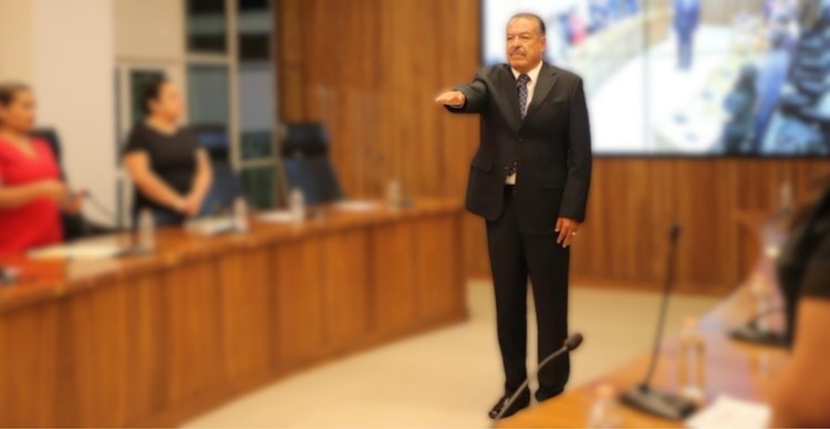Rufino Jiménez Jiménez durante la toma de protesta