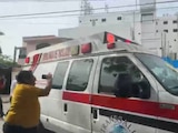 Momento del traslado hospitalario del legislador Sergio Torres.