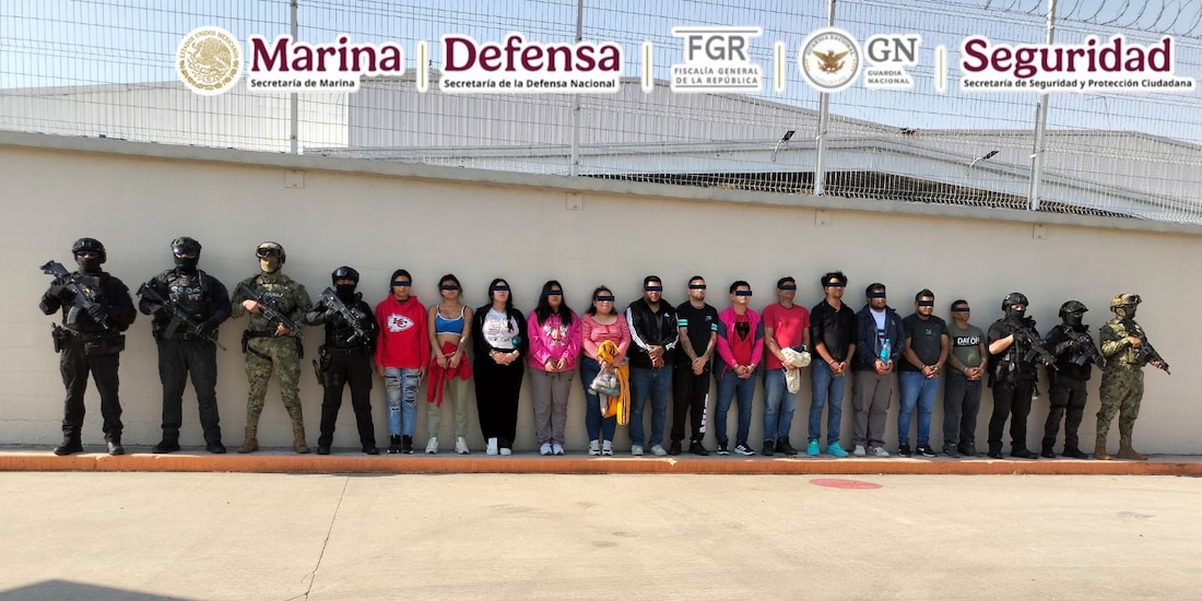 Detienen a 14 en Veracruz tras cateos simultáneos.